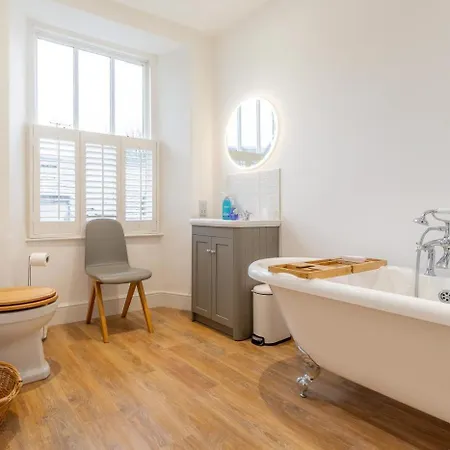 3 Bed In Oc-lr115