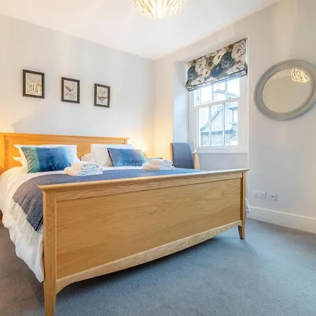 Holiday home 3 Bed In Oc-lr115 *